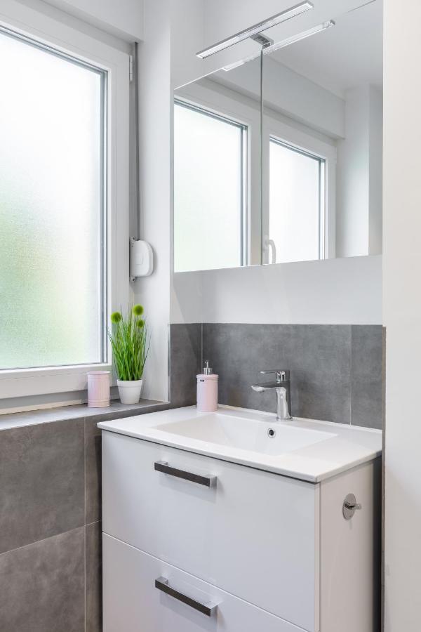 Down Town Apartment Split Extérieur photo